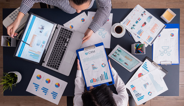CRM sistem v praksi